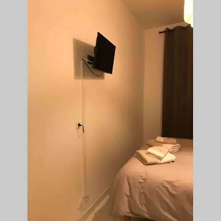 Studio Au Coeur De La D'arles Apartment *
